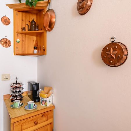 Ca' Dello Scoiattolo Apartment กอร์ตินาดัมเปซโซ ภายนอก รูปภาพ